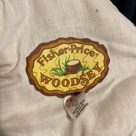 VTG 1980 Fisher-Price ‘Woodsey’ plush tree trunk house/carrying case toy - Picture 11 of 13